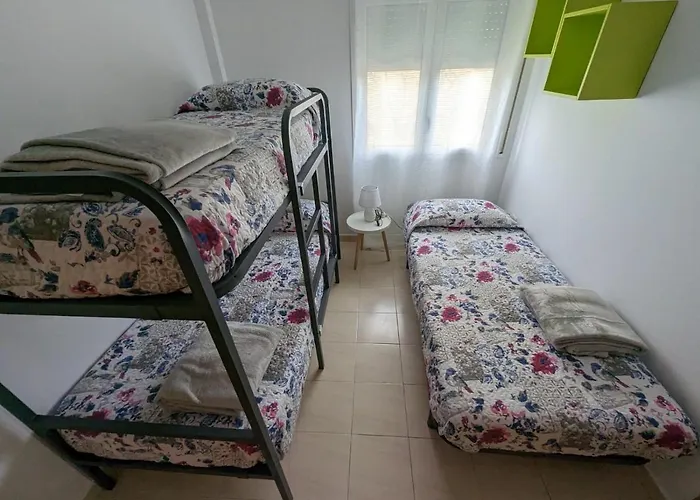 Apartamento En Roses, A 2 Minutos A Pie De Playa